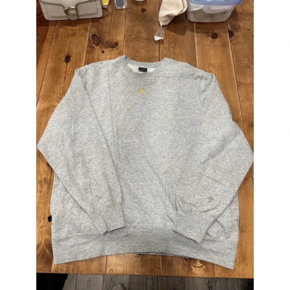 Jordan Men's Grey XL Crewneck Sweatshirt Jumpman Logo Tonal Pattern Fleece